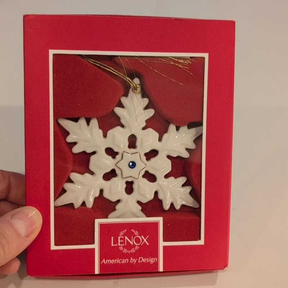Lenox Gemmed Porcelain Snowflake Christmas Collectible Ornament Made in USA